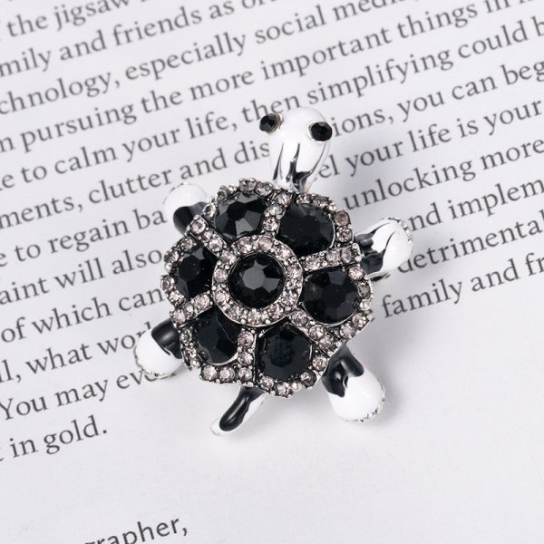 Fashion creative little tortoise brooch  alloy electroplated rhinestone brooch